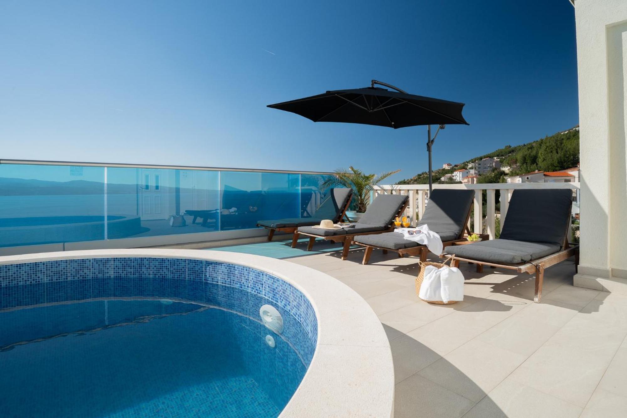 Sunny Hill Apartments With Rooftop Pool Celina Exterior foto